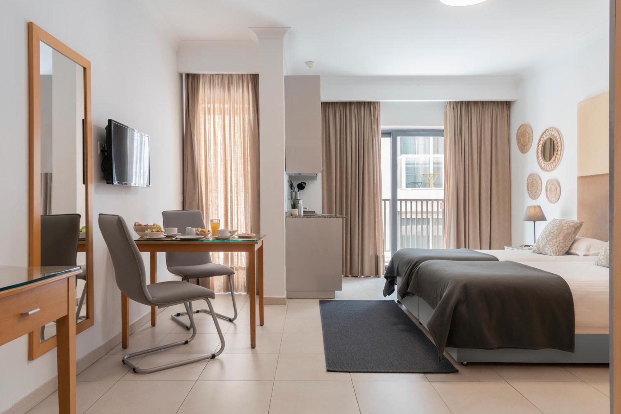 Plaza Regency Hotels Sliema Esterno foto